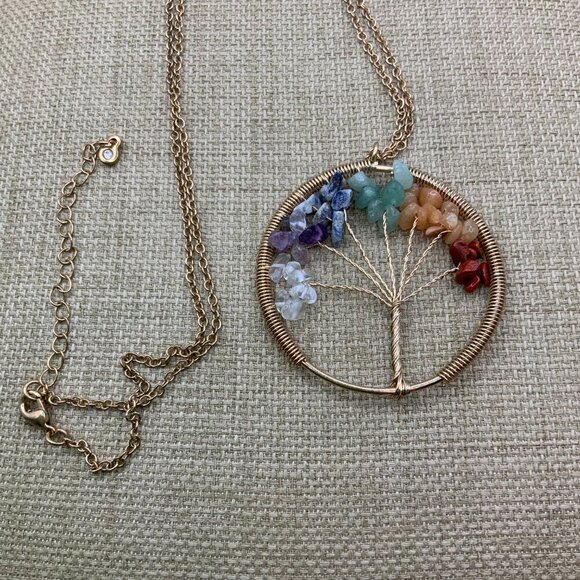 Tree of Life Seven Chakra Stone Chips Gold Tone Necklace - Picture 4 of 6